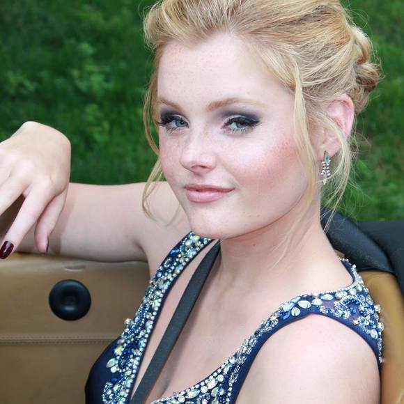 Meet your Posher, Rose - Picture 1 of 1